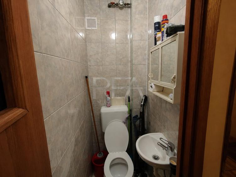 4 camere | Titan | Decomandat | 1974 anvelopat - 14