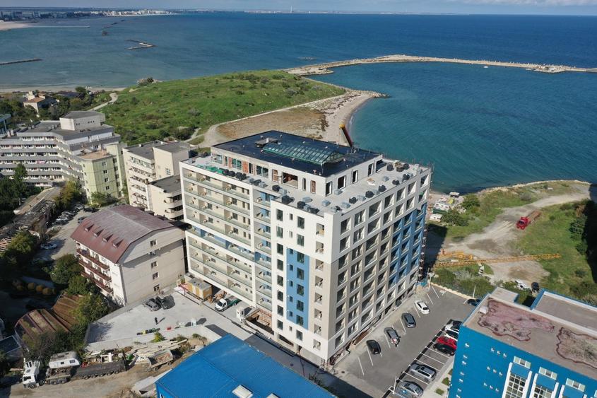 Apartament cu 2 camere decomandat, mobilat în Faleza Nord