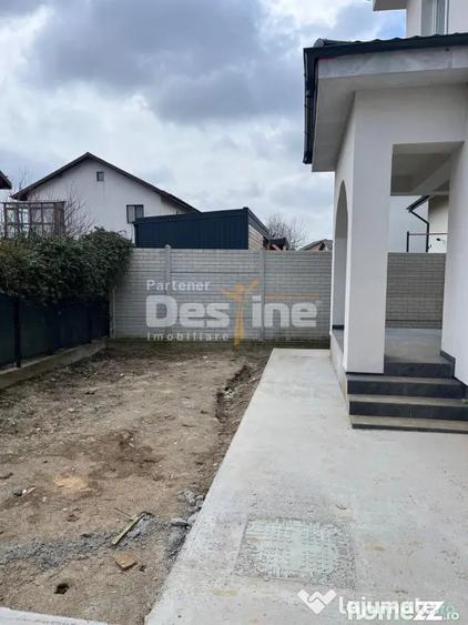 Casă cu 4 camere cu Teren 250 Mp în Central