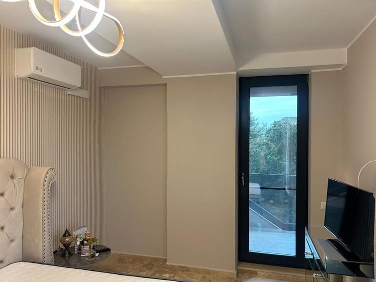 Apartament cu 2 camere decomandat, mobilat în Far