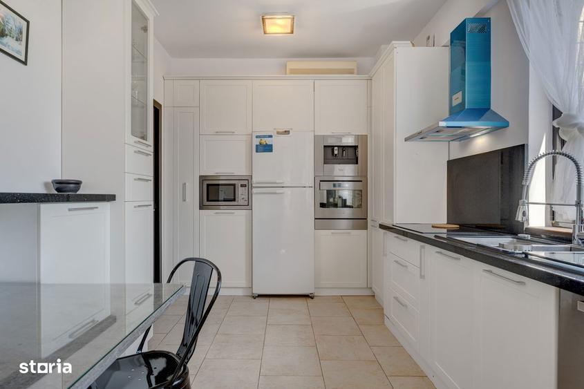 Apartament cu 4 camere în Central