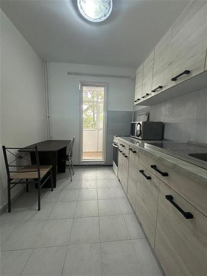 Apartament cu 2 camere decomandat în Dacia