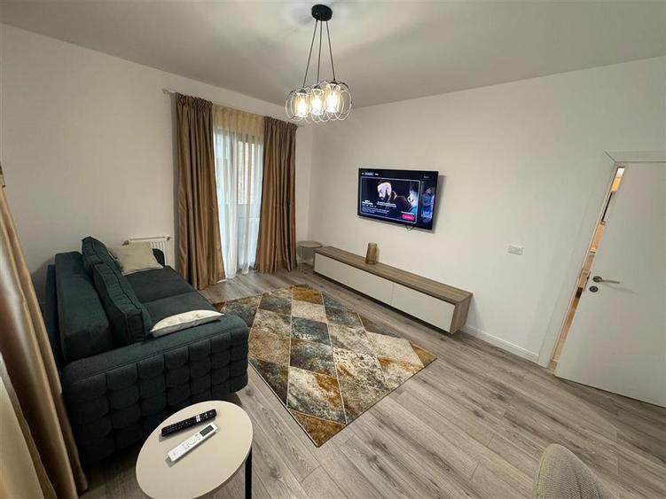 Apartament cu 2 camere decomandat, mobilat în Nord