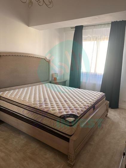 Apartament cu 2 camere semidecomandat, mobilat în P-ța Alba Iulia