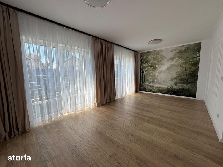Casă cu 4 camere cu Teren 220 Mp în Central