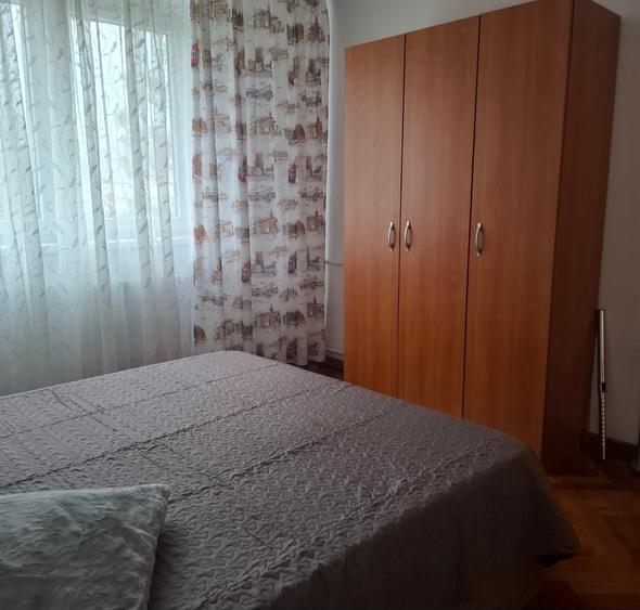 Apartament cu 2 camere semidecomandat în Tomis II