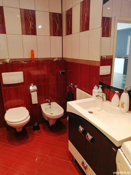 Casă cu 6 camere cu Teren 2255 Mp în Cenad