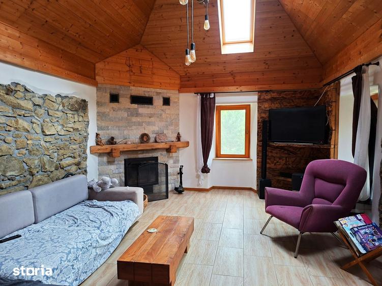 Casă cu 3 camere cu Teren 1790 Mp în Certeju de Sus
