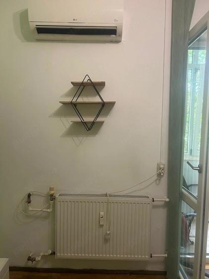 Garsonieră decomandată în Baba Novac