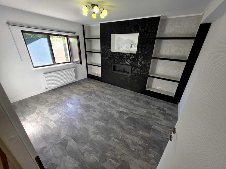 Apartament cu 2 camere decomandat în Lețcani