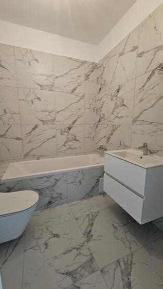Apartament cu 2 camere decomandat în Berceni