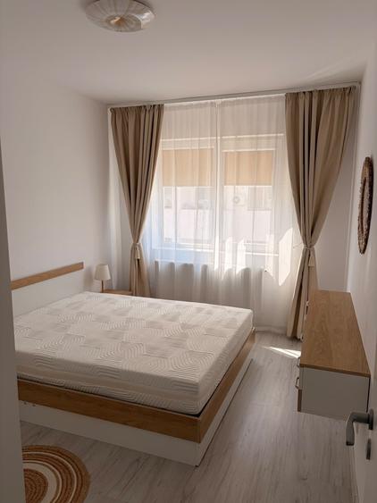Apartament cu 3 camere decomandat în Chiajna
