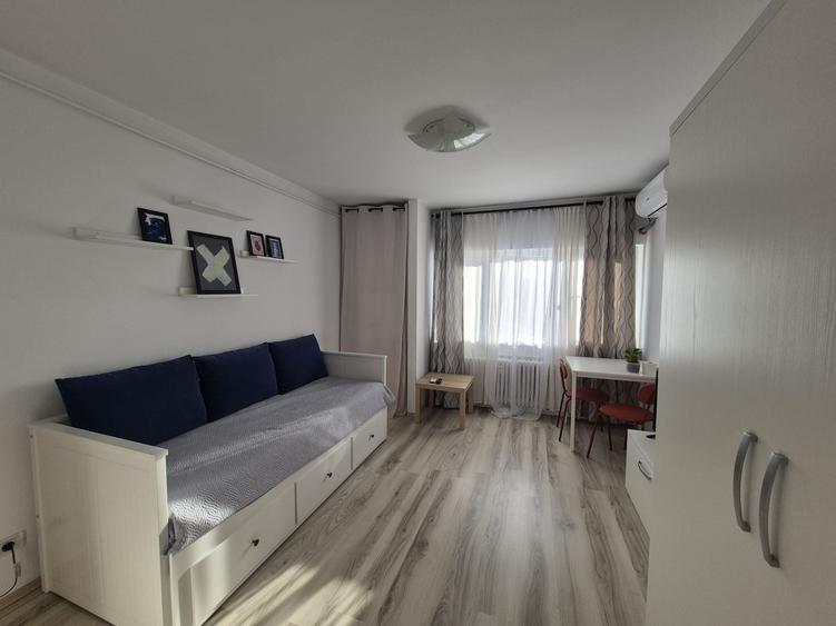 Garsonieră decomandată în Exterior Vest