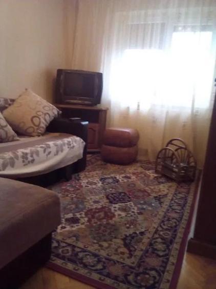 74 mp  3 cam Calarasi conf 1 Decomandat 2 balcoane mobilt si utilat - 3