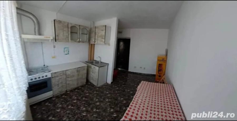 Garsonieră în Gară