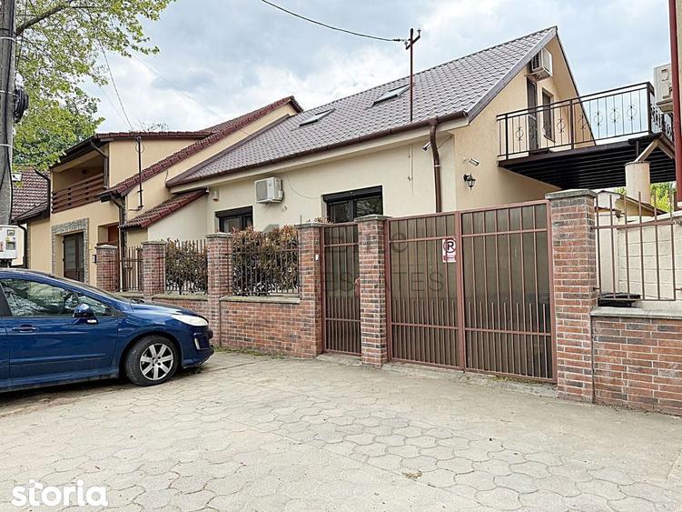 Casă cu 4 camere cu Teren 250 Mp în Ultracentral