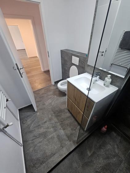 Apartament cu 2 camere decomandat în Dorobanților