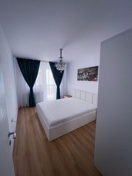 Apartament cu 2 camere decomandat în Exterior Vest
