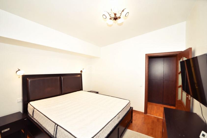 Apartament cu 3 camere decomandat, mobilat în Păcurari