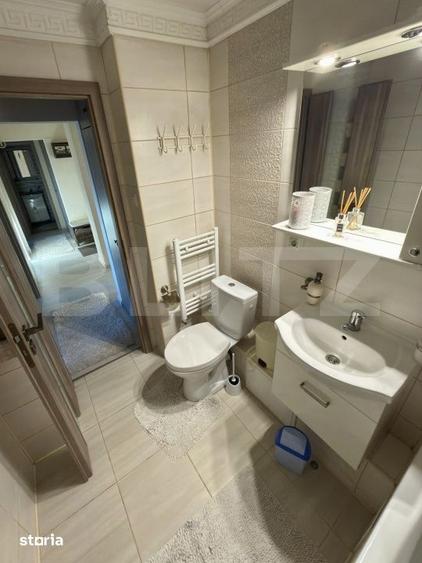 Apartament cu 4 camere decomandat în Est
