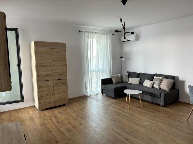 Apartament cu 2 camere semidecomandat, mobilat în Dumbrăvița