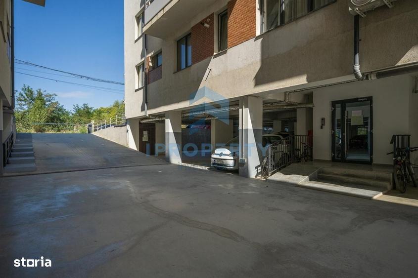 Apartament cu 2 camere decomandat în Băneasa