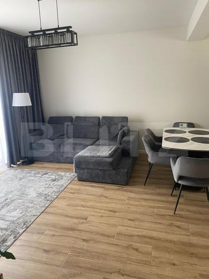 Duplex cu 5 camere cu Canalizare în Florești