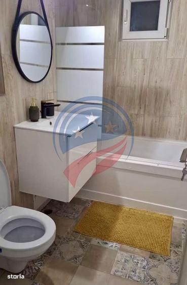 Apartament cu 2 camere decomandat în Rovine