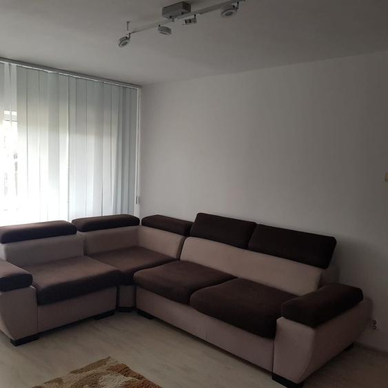 Apartament cu 4 camere decomandat în Dorobanți