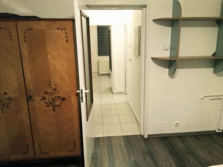 Garsonieră decomandată în Dâmbu Pietros
