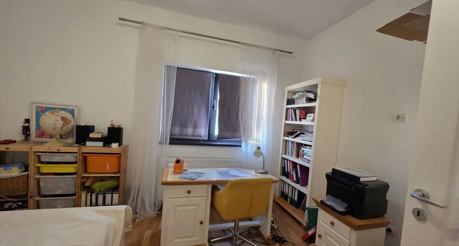 Duplex cu 4 camere cu Canalizare în Dumbrăvița