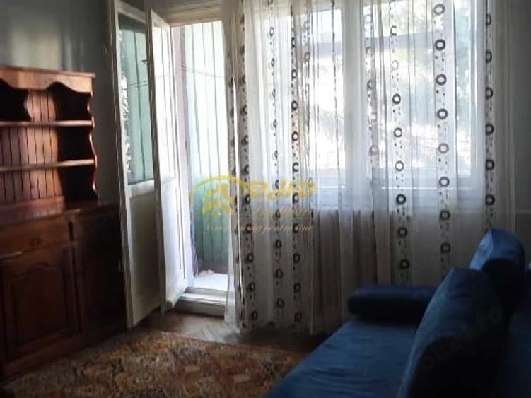 Apartament cu 2 camere semidecomandat în Tătărași