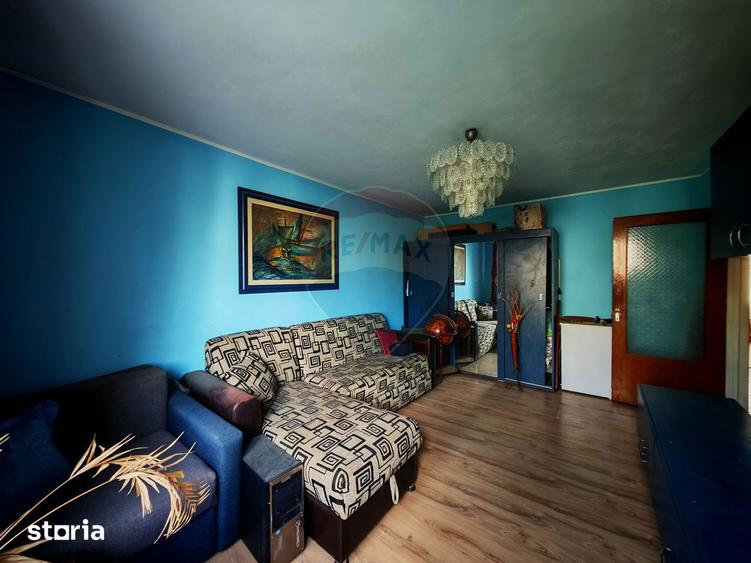 Apartament cu 3 camere decomandat, mobilat în Titan — fotografia 1