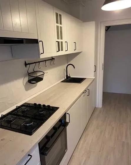 Apartament cu 2 camere decomandat, mobilat în Viilor