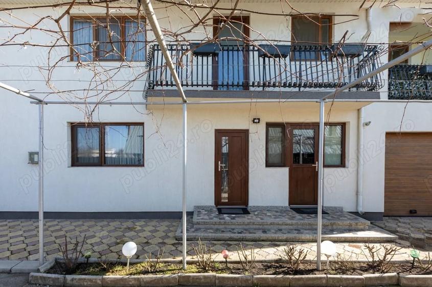 Casă cu 5 camere în Șerbănești