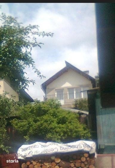Casă cu 3 camere cu Teren 44 Mp în Central