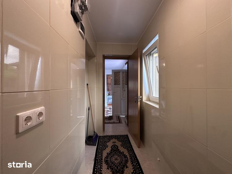 Casă cu 3 camere cu Teren 790 Mp în Doicești