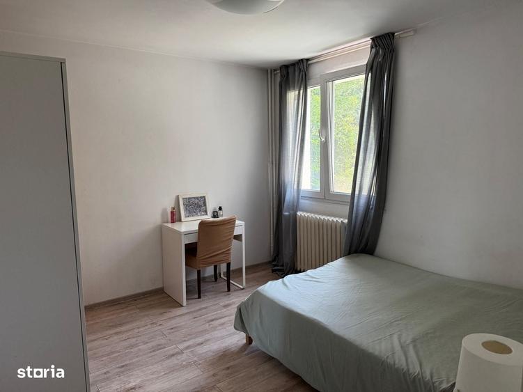 Apartament cu 3 camere decomandat în Dristor