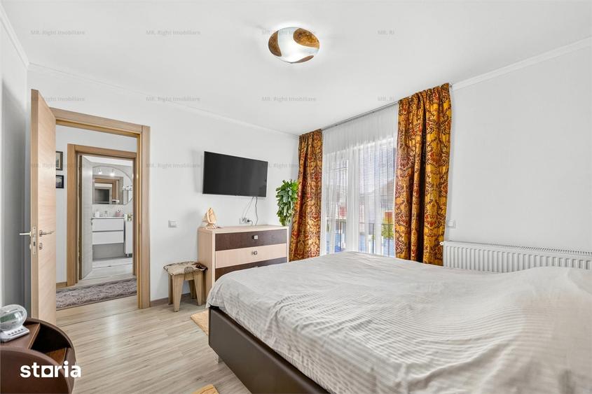 Casă cu 4 camere cu Teren 227 Mp în Sânpetru