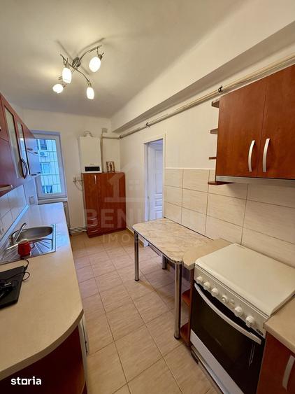 Apartament cu 2 camere decomandat în Hărmanului