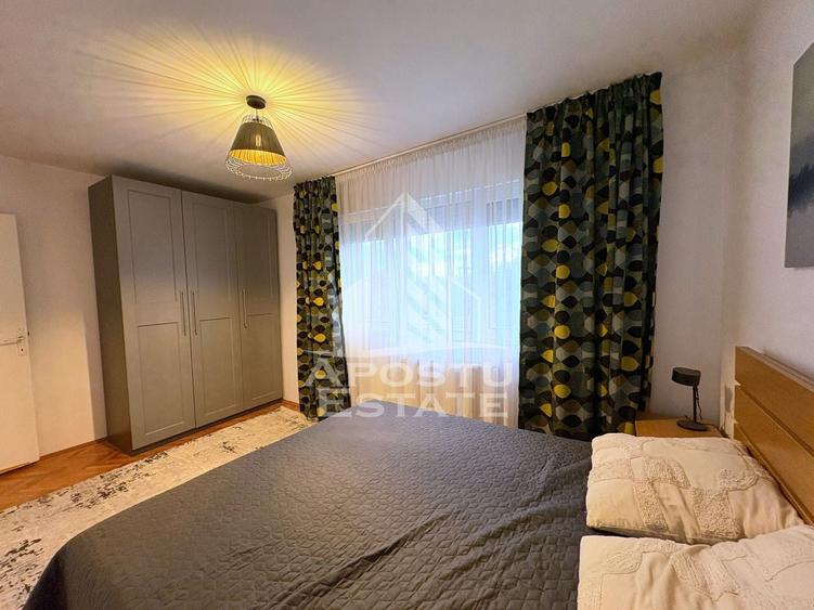 Apartament cu 3 camere semidecomandat, mobilat în Circumvalațiunii