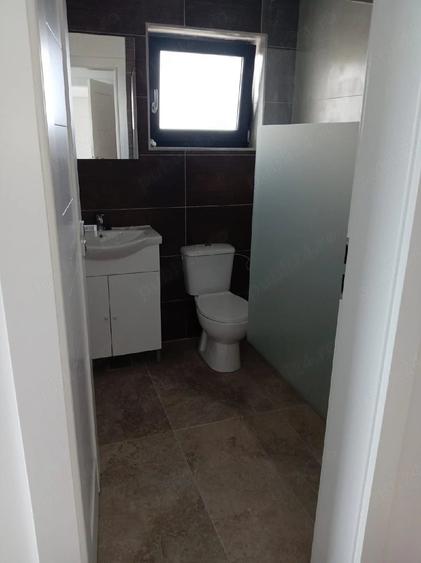 Casă cu 6 camere cu Teren 500 Mp în Băile Felix
