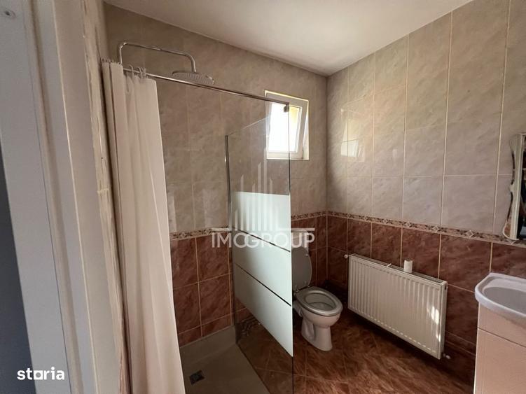 Casă cu 2 camere cu Canalizare în Între Lacuri