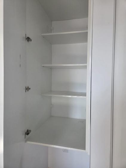 Apartament cu 2 camere decomandat în Tractorul