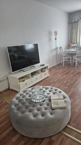Apartament cu 2 camere semidecomandat în Mihai Bravu