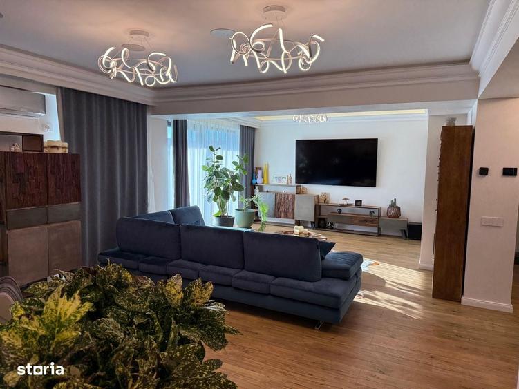 Apartament cu 4 camere în Central