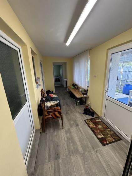 Casă cu 3 camere în Central