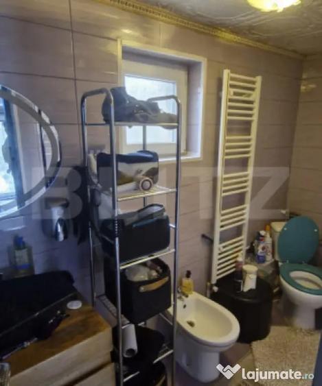Casă cu 3 camere cu Teren 1000 Mp în Central