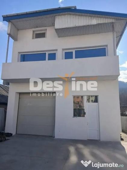 Spațiu comercial, de 336 mp, în Central