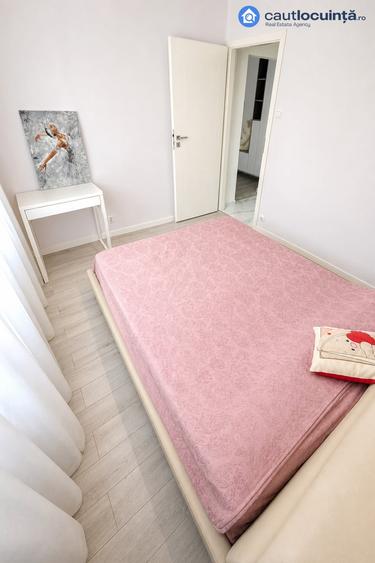 Apartament cu 2 camere semidecomandat, mobilat în Tineretului